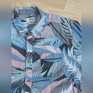 Vans Short Sleeve Button Down Shirt, Small